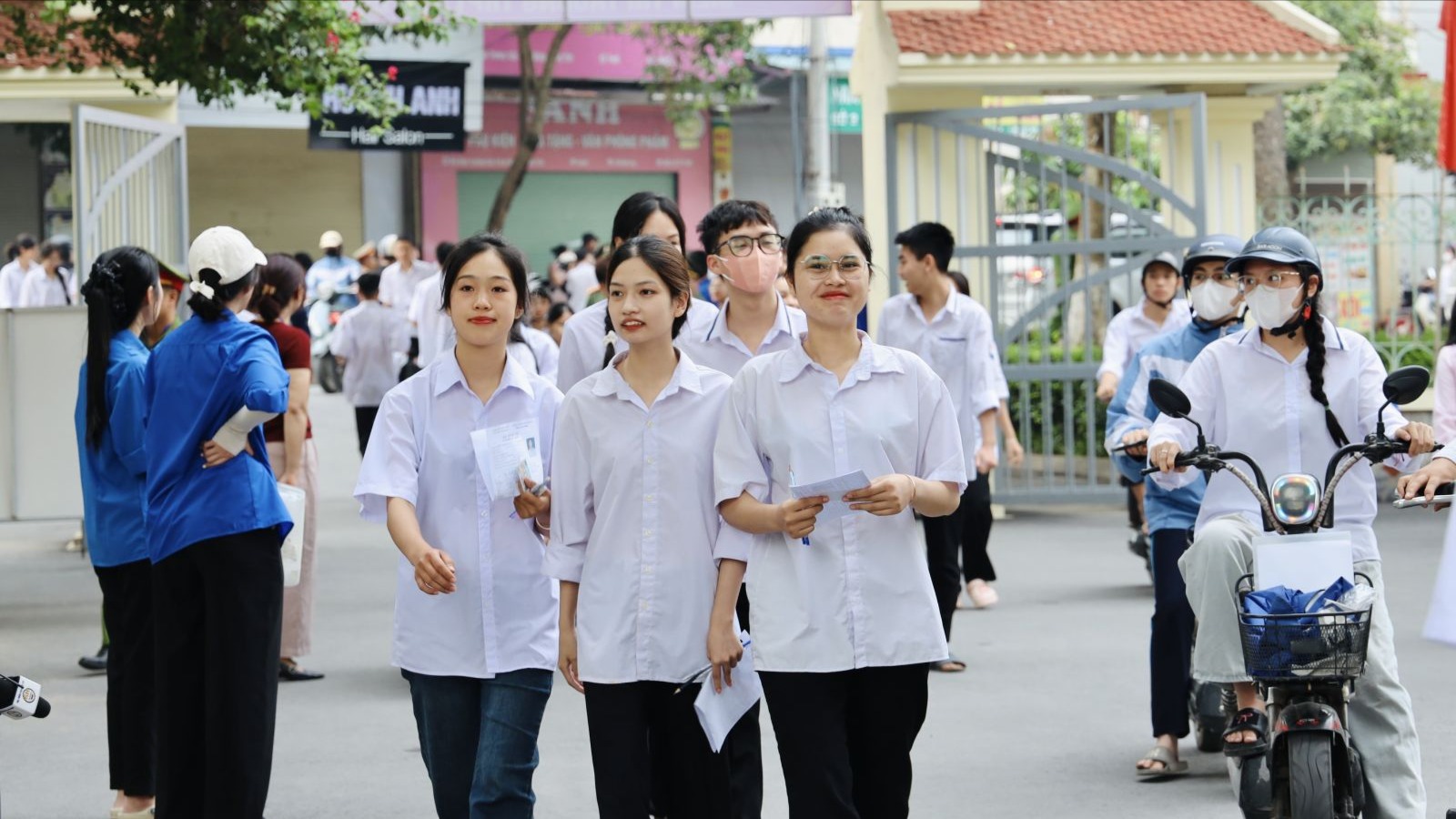 Chứng chỉ ngoại ngữ tiếp tục chiếm ưu thế trong tuyển sinh đại học 2026