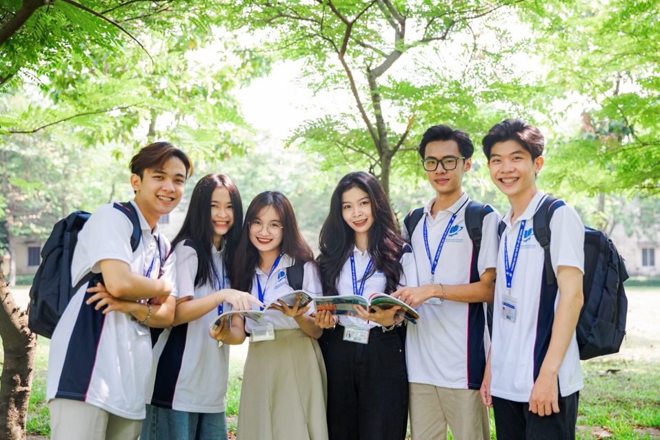 Tạp chí giáo dục