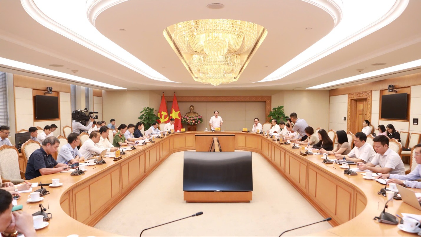 Phó Thủ tướng Lê Tiến Châu: Thống nhất giữ ổn định Kỳ thi tốt nghiệp THPT