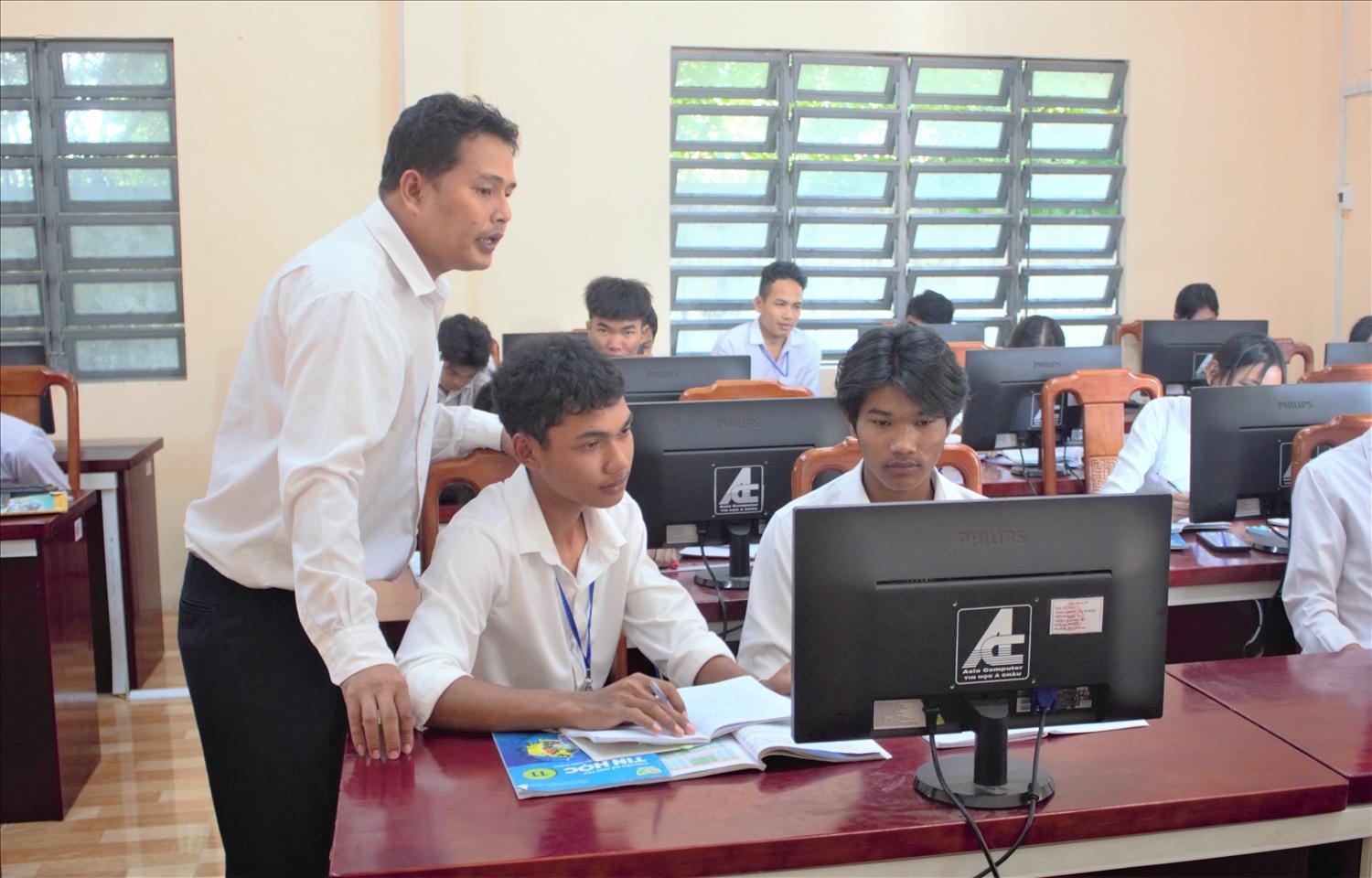 Tạp chí giáo dục