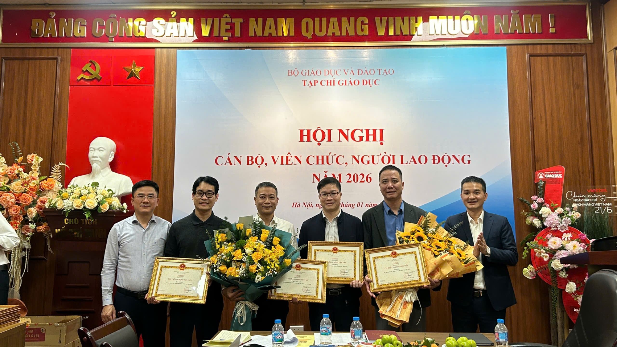 Tạp chí giáo dục