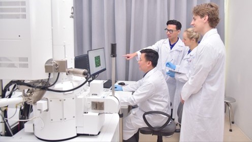 Giữ chân người tài, thu hút chuyên gia quốc tế - Những đề xuất mở đường cho cơ chế đột phá