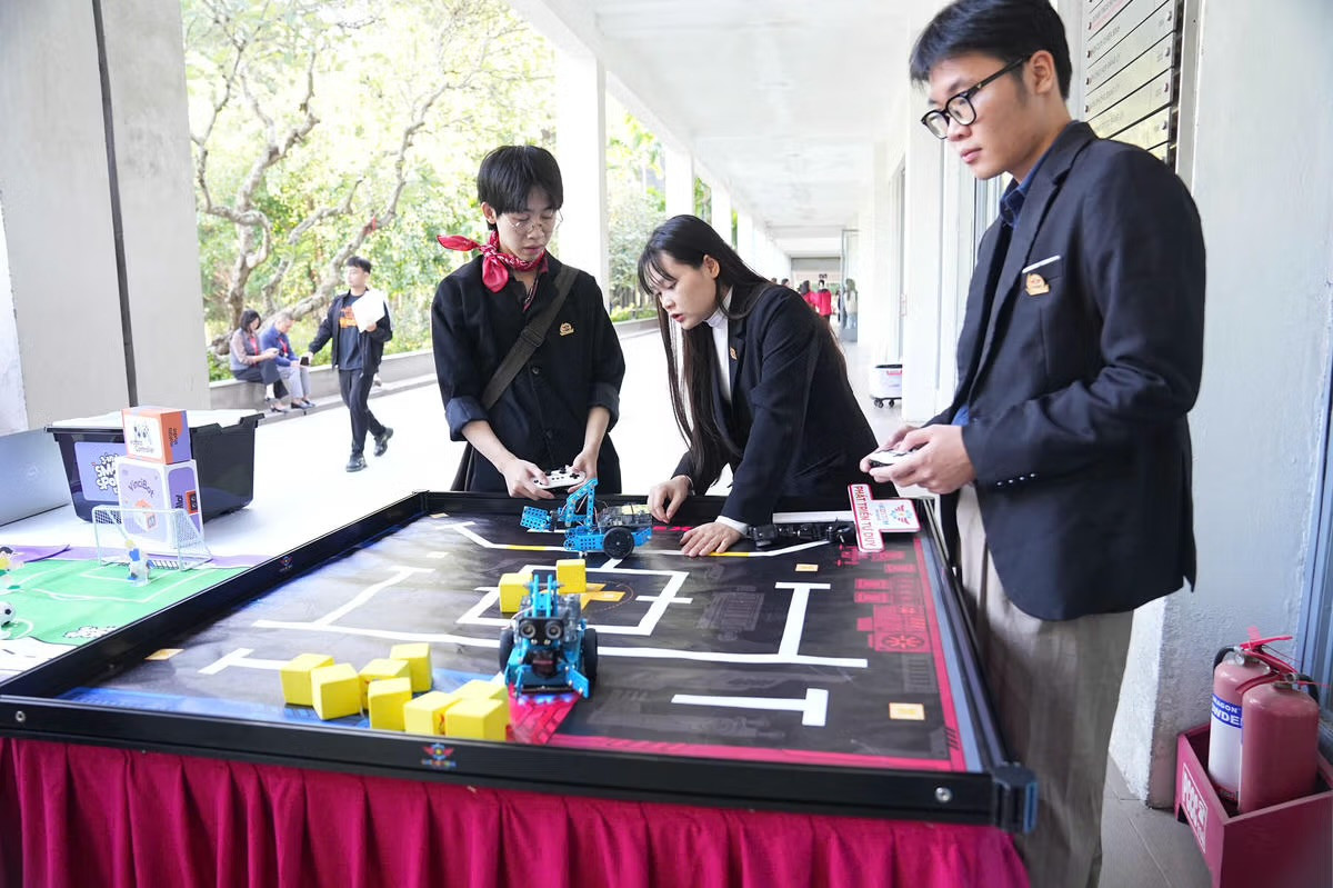 Tạp chí giáo dục