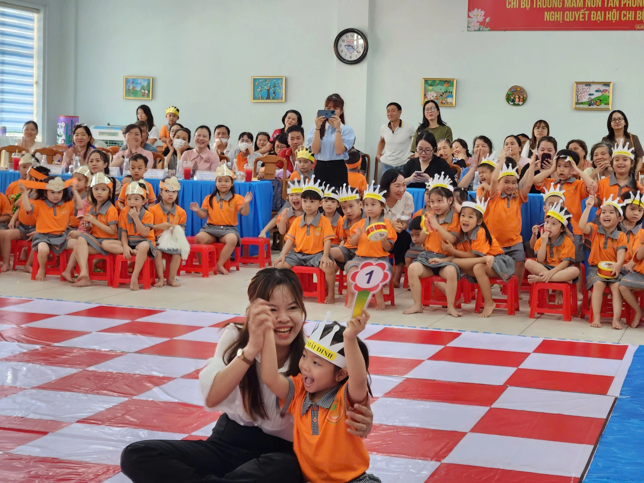 Tạp chí giáo dục