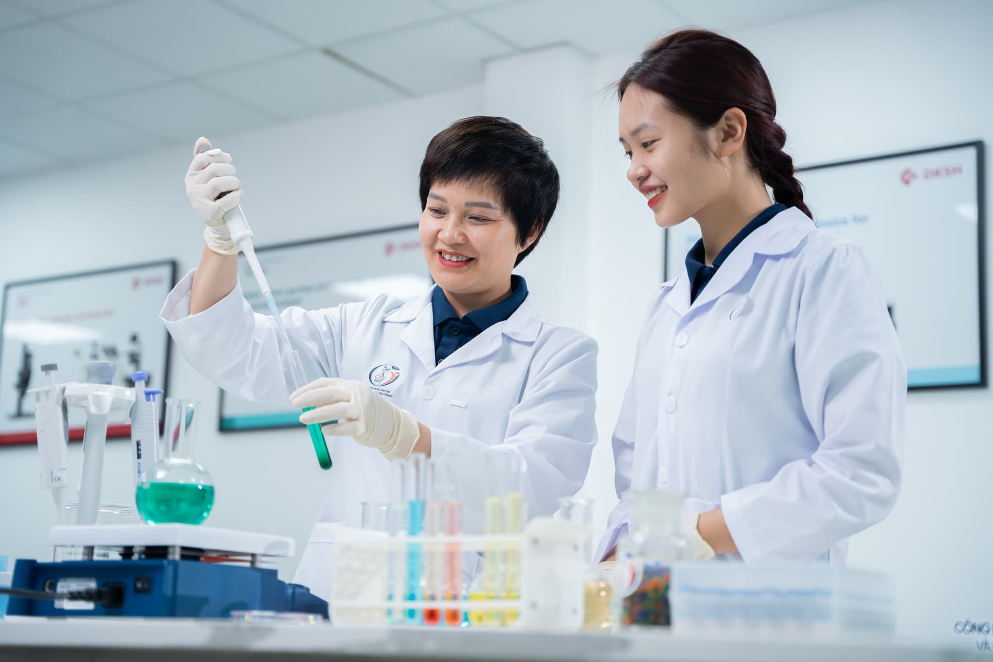 Tạp chí giáo dục