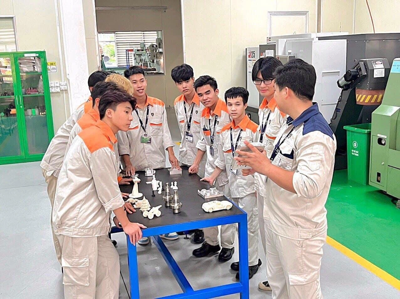 Tạp chí giáo dục