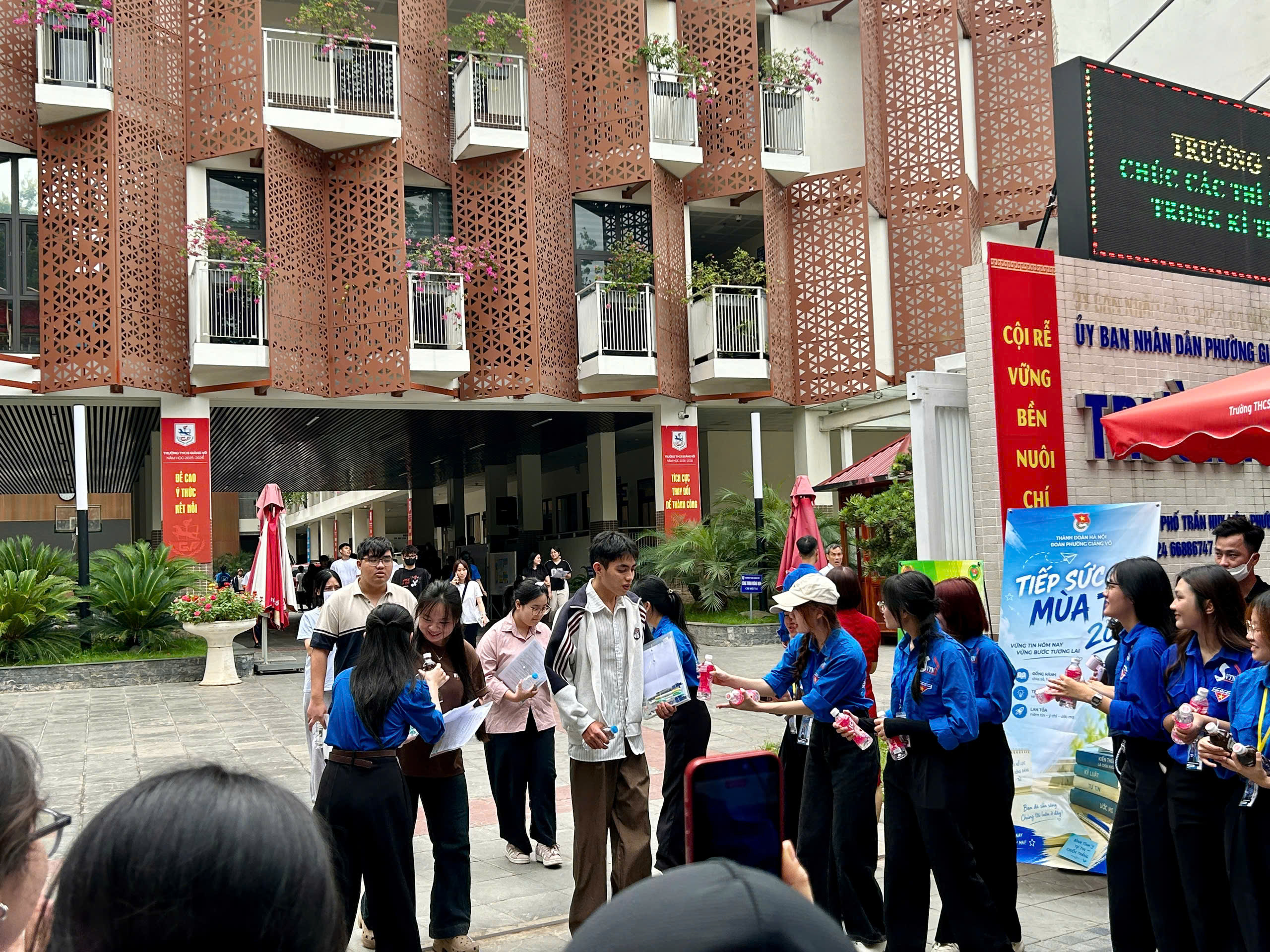 Tạp chí giáo dục