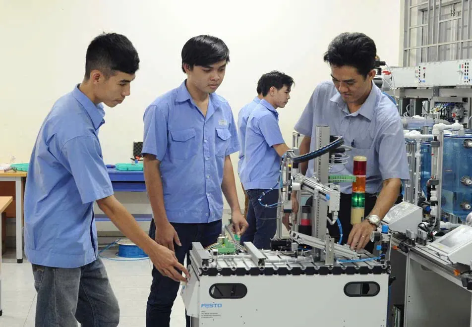 Tạp chí giáo dục