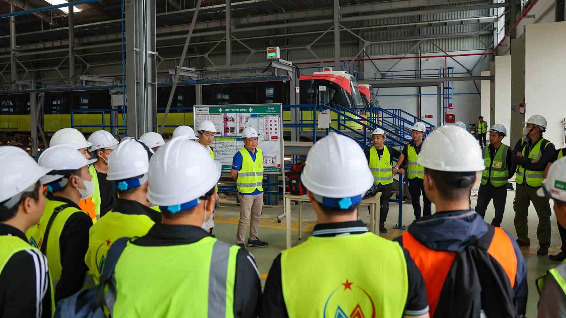Xây dựng đội ngũ nhân lực đường sắt chất lượng cao đáp ứng yêu cầu phát triển mới