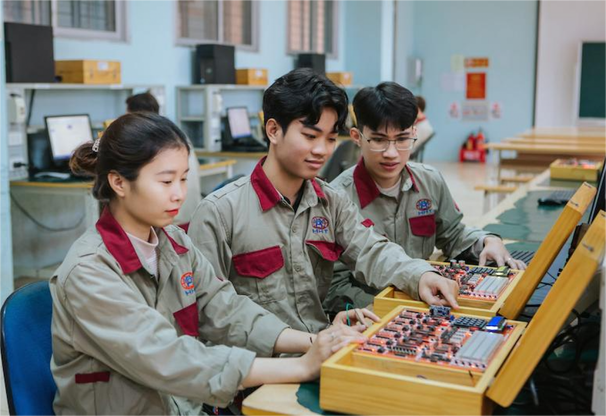 Tạp chí giáo dục