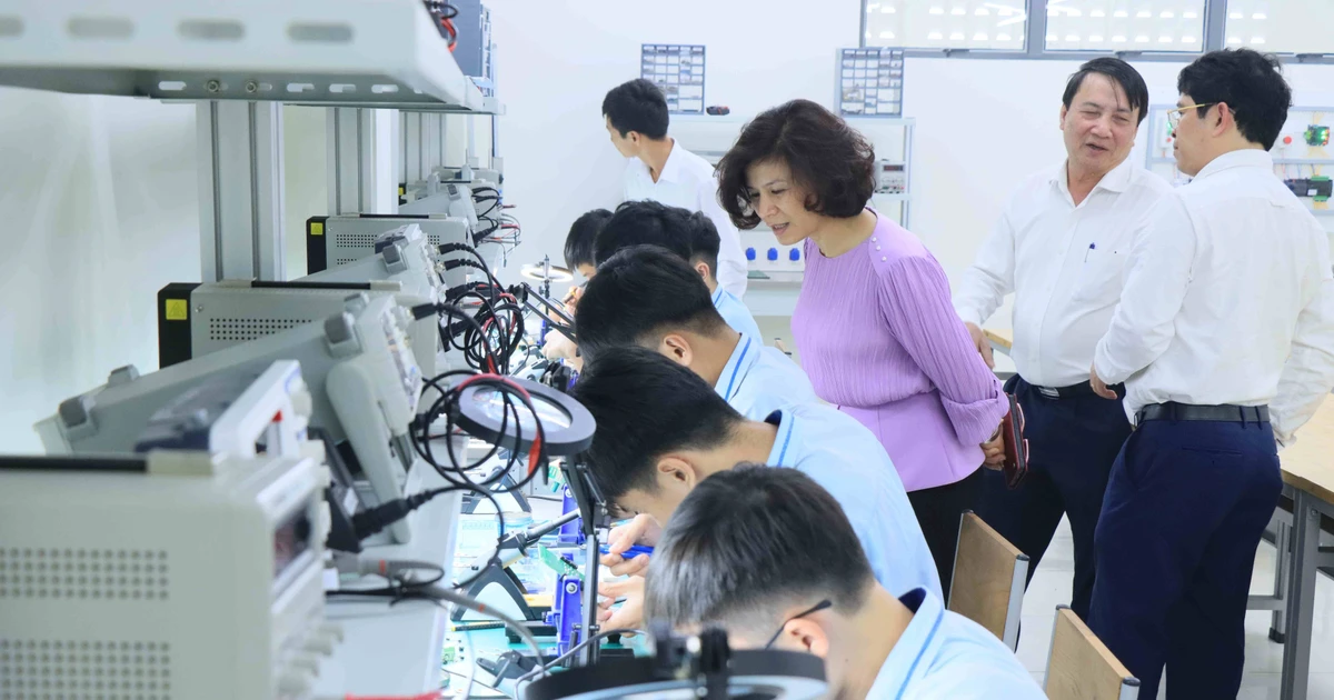 Tạp chí giáo dục