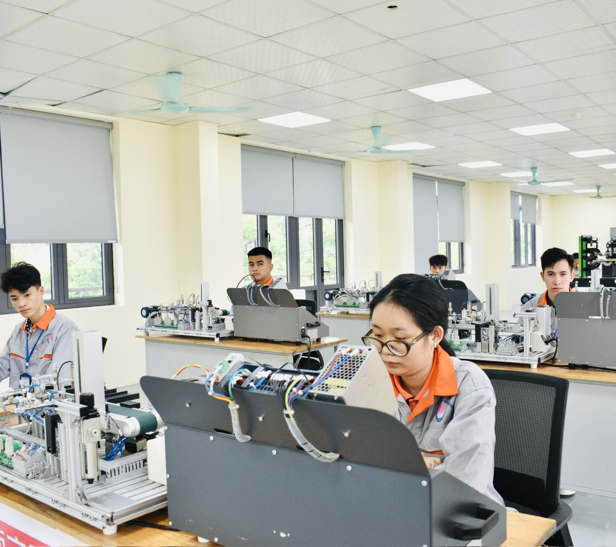 Tạp chí giáo dục