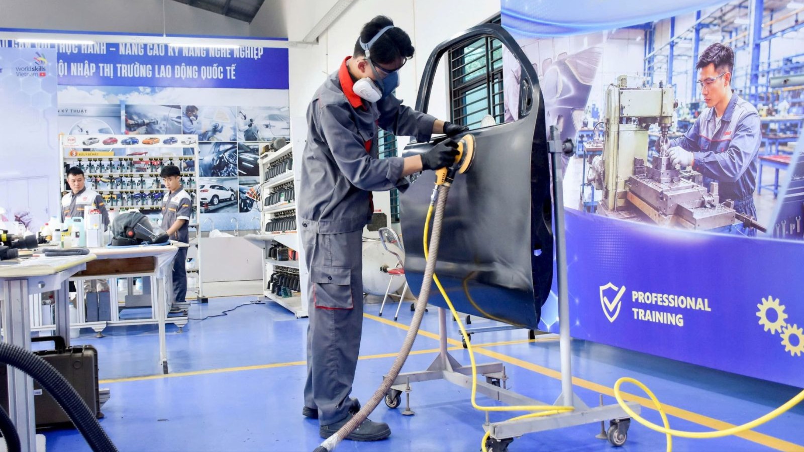 Đề xuất hoàn thiện quy định thi kỹ năng nghề, mở rộng cơ hội phát triển nhân lực chất lượng cao