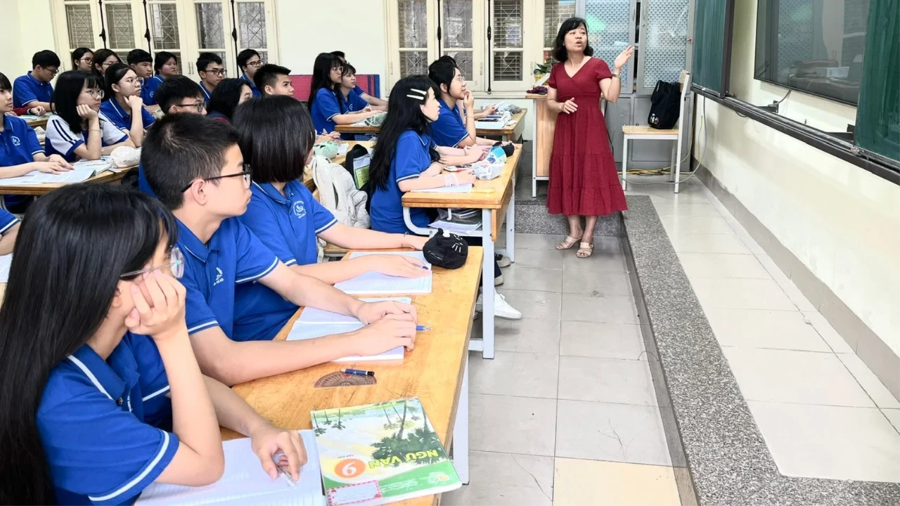 Hà Nội nghiêm cấm ép buộc học sinh tham gia chương trình liên kết nước ngoài