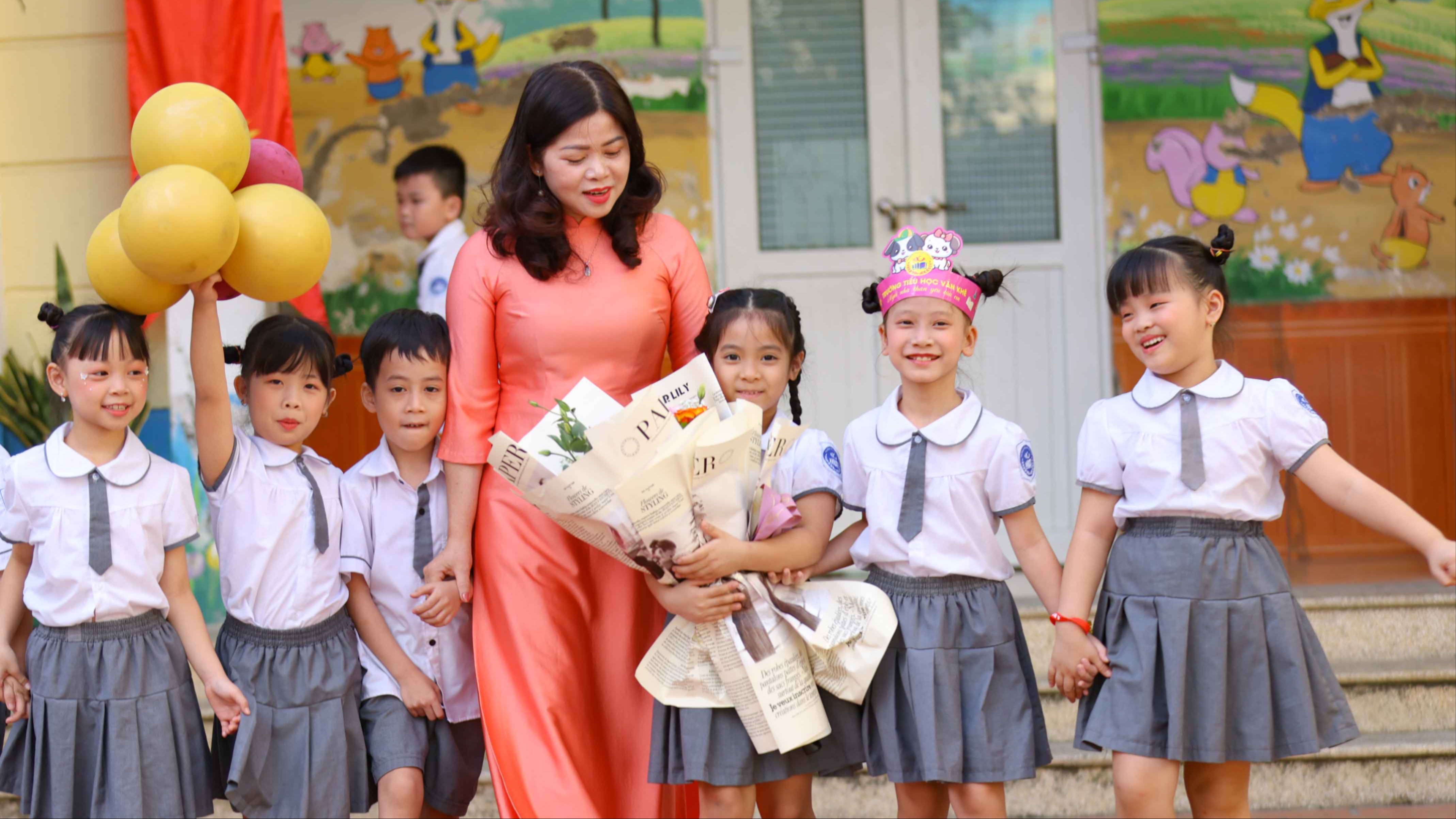 Giáo dục và Đào tạo năm 2025: Hoàn thiện thể chế, nâng cao chất lượng và chuyển mạnh sang quản trị hiện đại