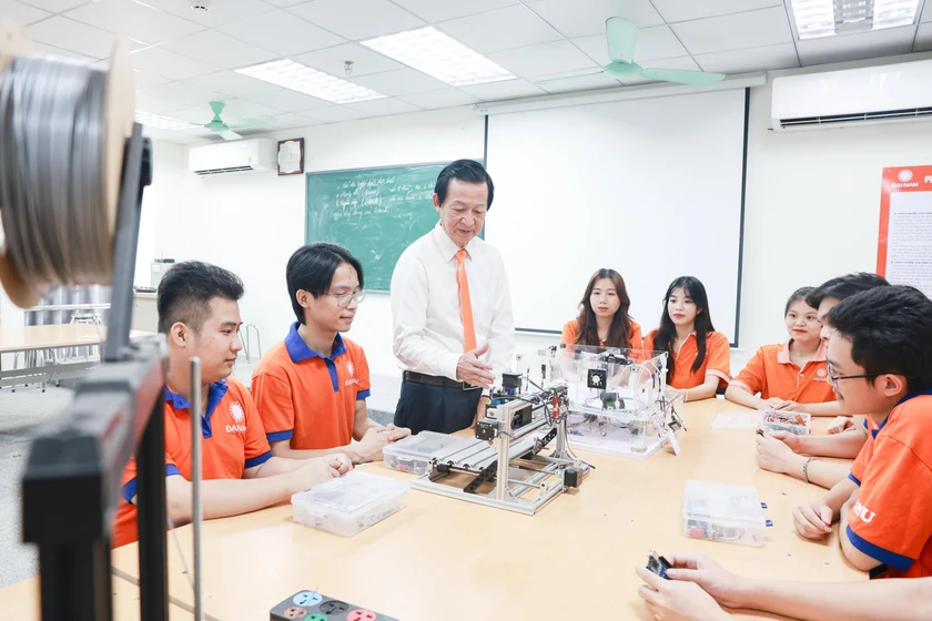 Tạp chí giáo dục