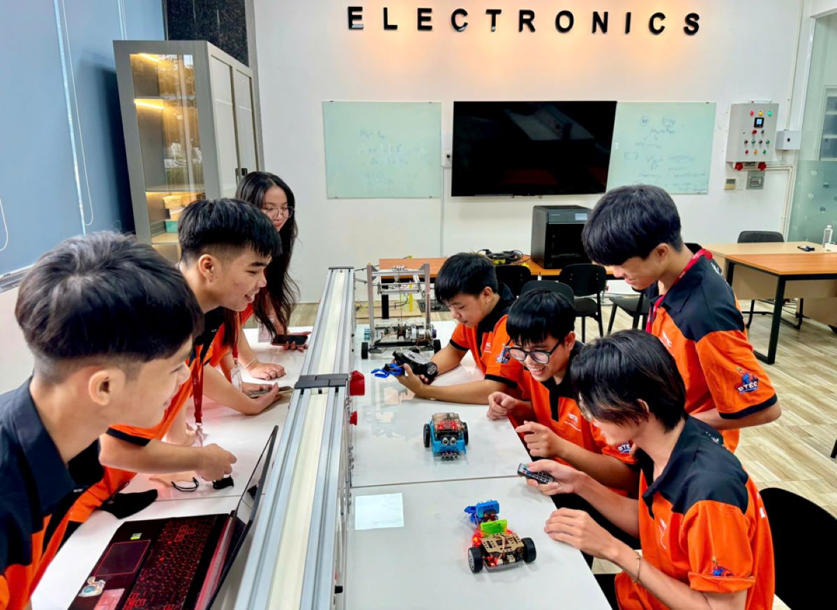 Tạp chí giáo dục