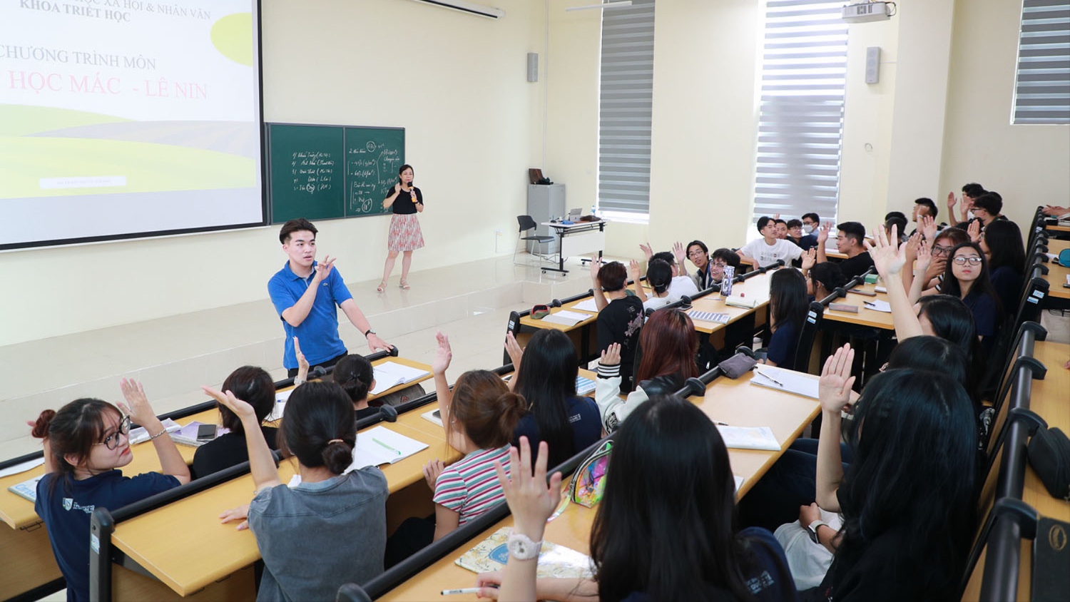 Hoàn thiện các tiêu chí công nhận đại học, đại học vùng, đại học quốc gia