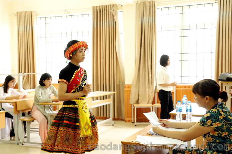 Tạp chí giáo dục