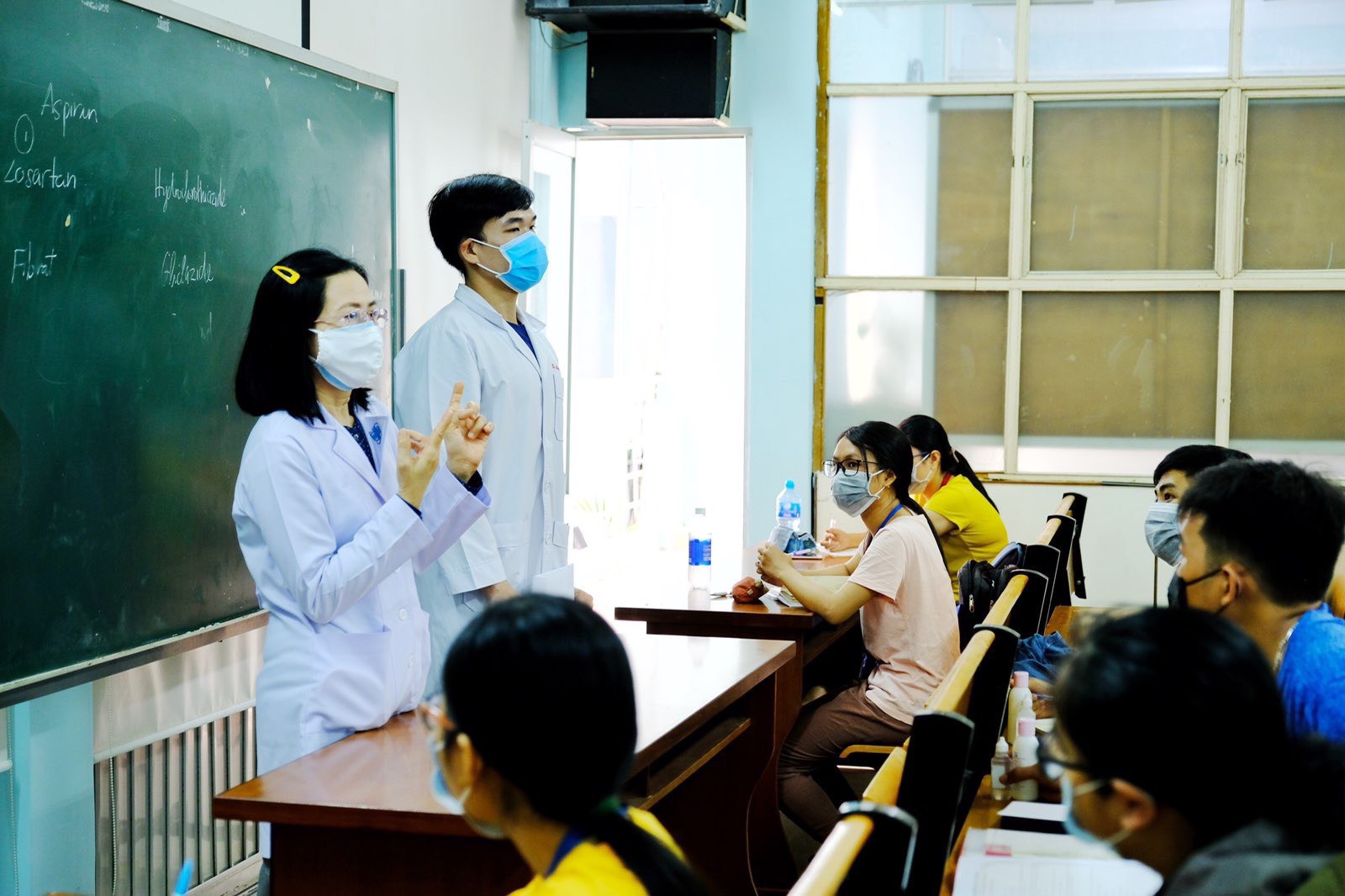 Tạp chí giáo dục