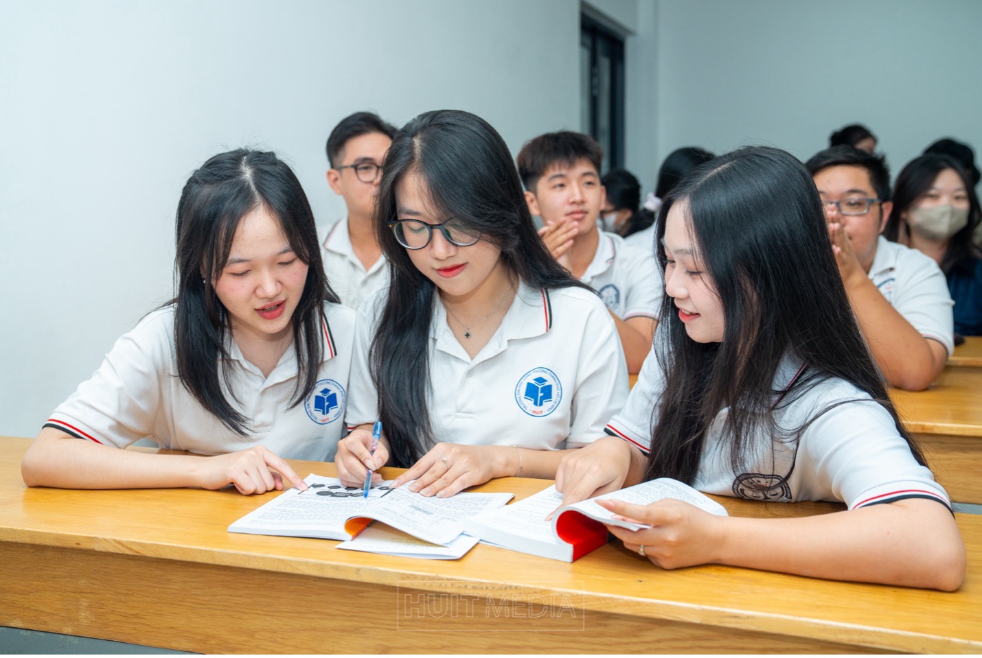 Tạp chí giáo dục