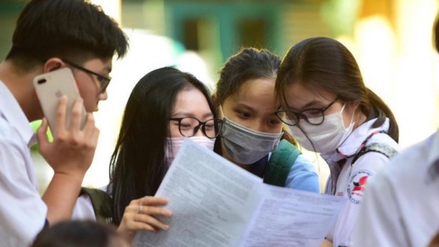 Bộ Giáo dục và Đào tạo chia lịch nộp lệ phí xét tuyển đại học năm 2026