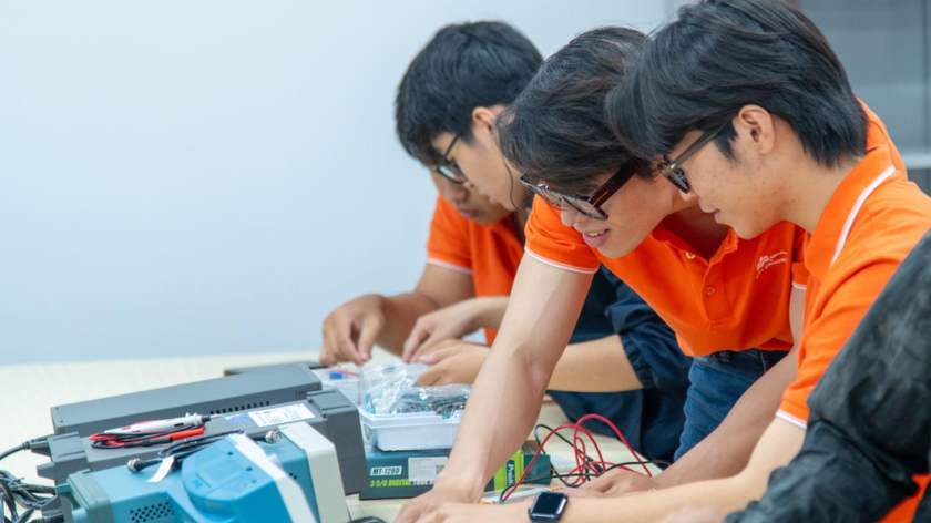 Phát triển nguồn nhân lực công nghệ chiến lược từ giảng đường