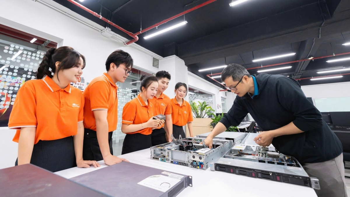 Tạp chí giáo dục