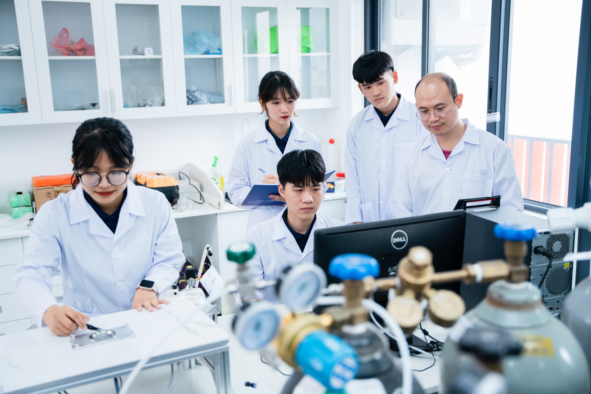 Tạp chí giáo dục