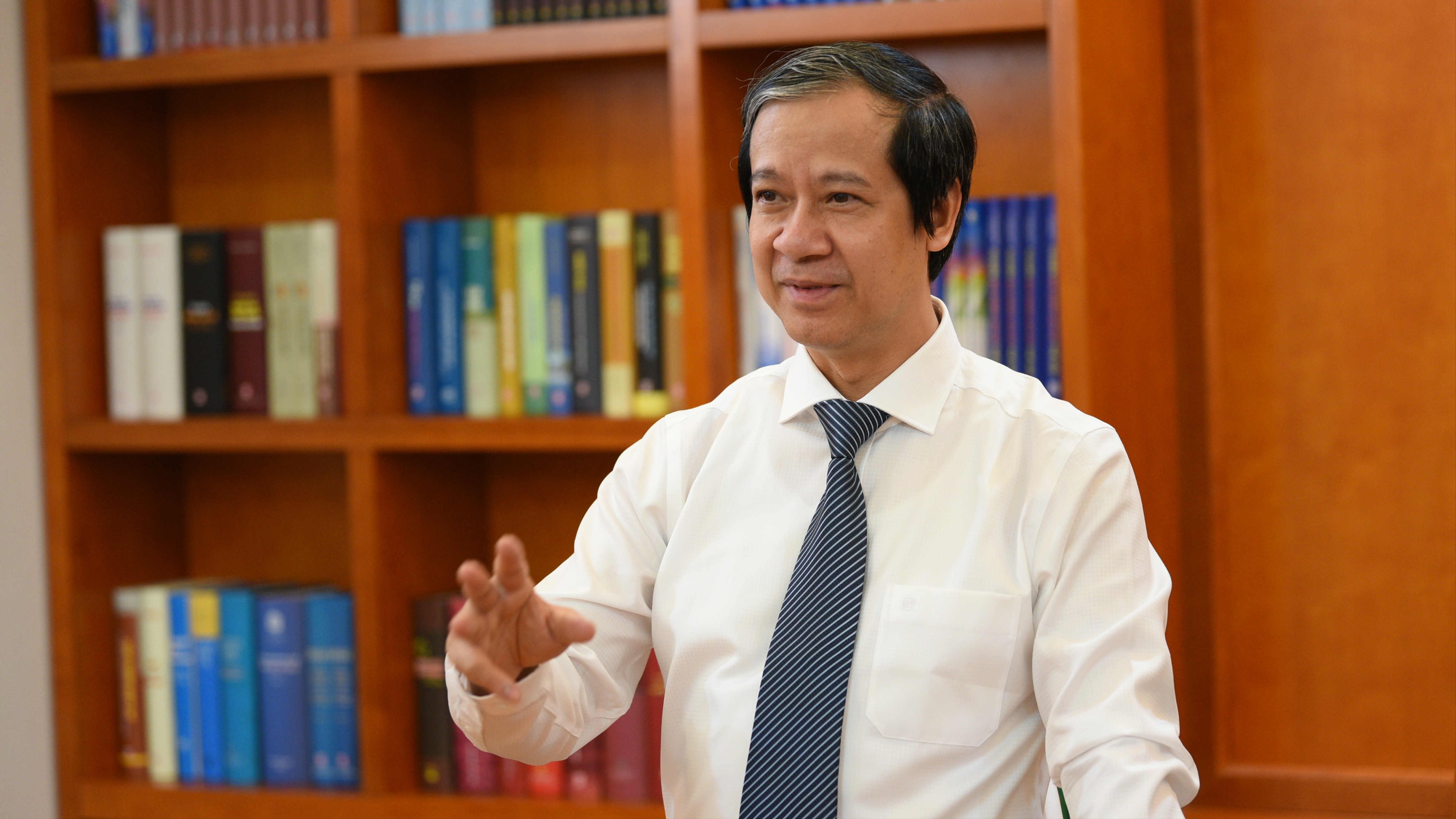 Chúc mừng Bộ trưởng Nguyễn Kim Sơn tái đắc cử và nguyên Thứ trưởng Hoàng Minh Sơn đắc cử Ủy viên Ban Chấp hành Trung ương Đảng khóa XIV