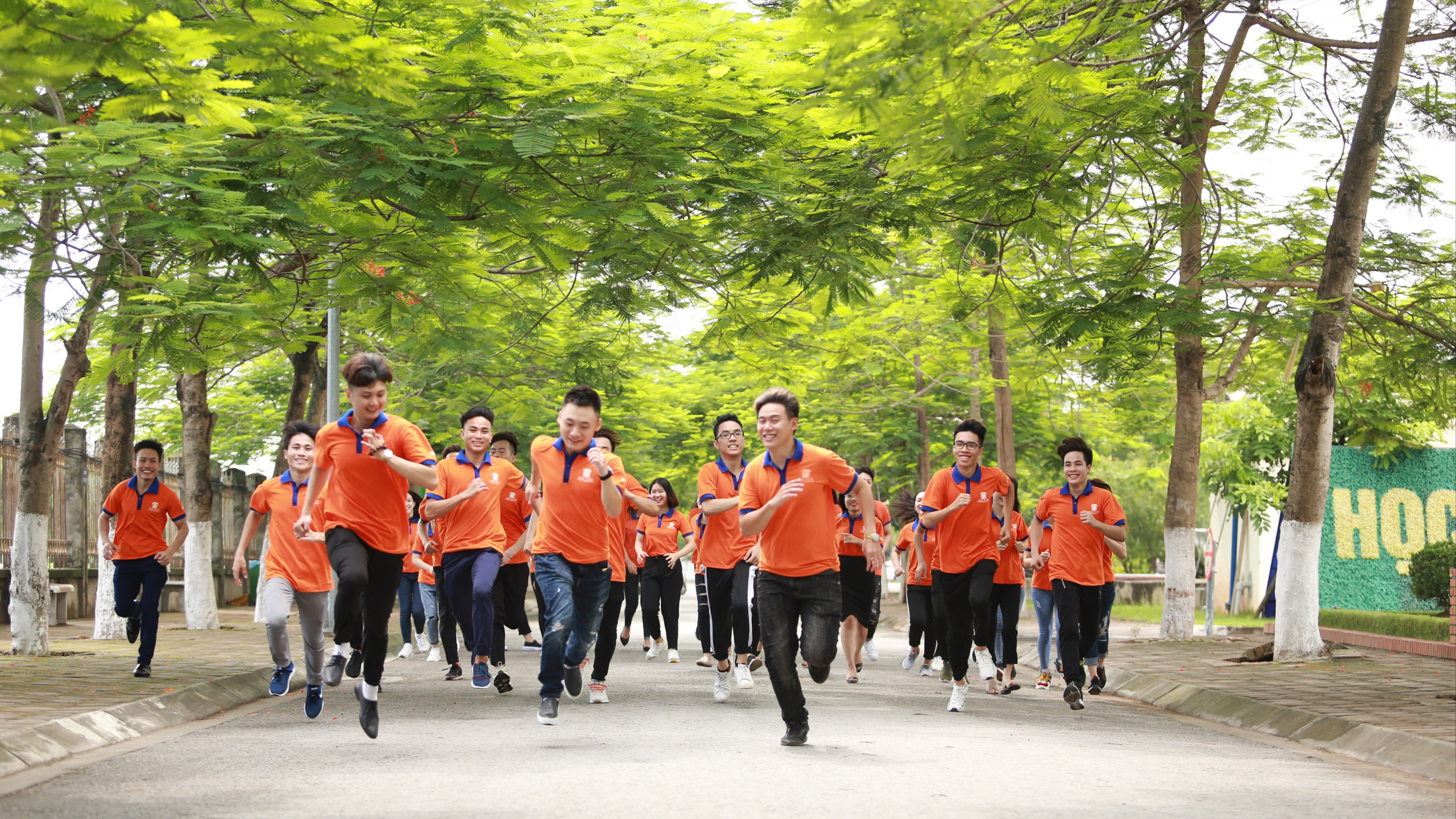 Thí sinh xét tuyển đại học năm 2026 ưu tiên các ngành STEM
