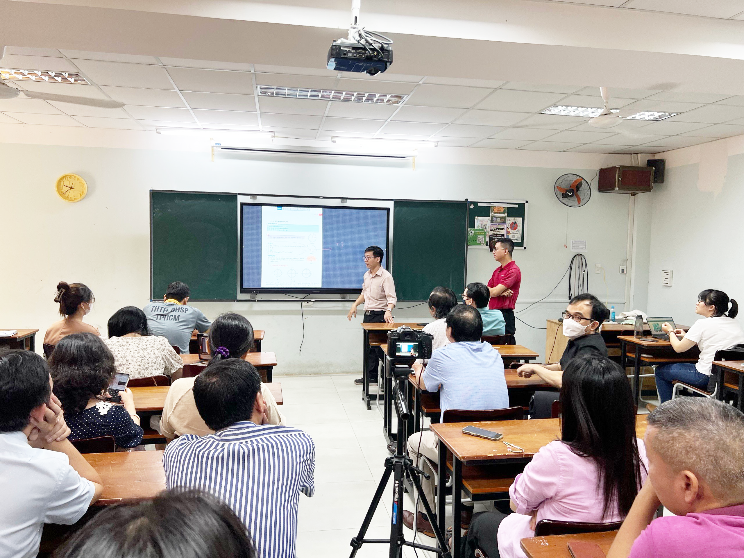 Tạp chí giáo dục