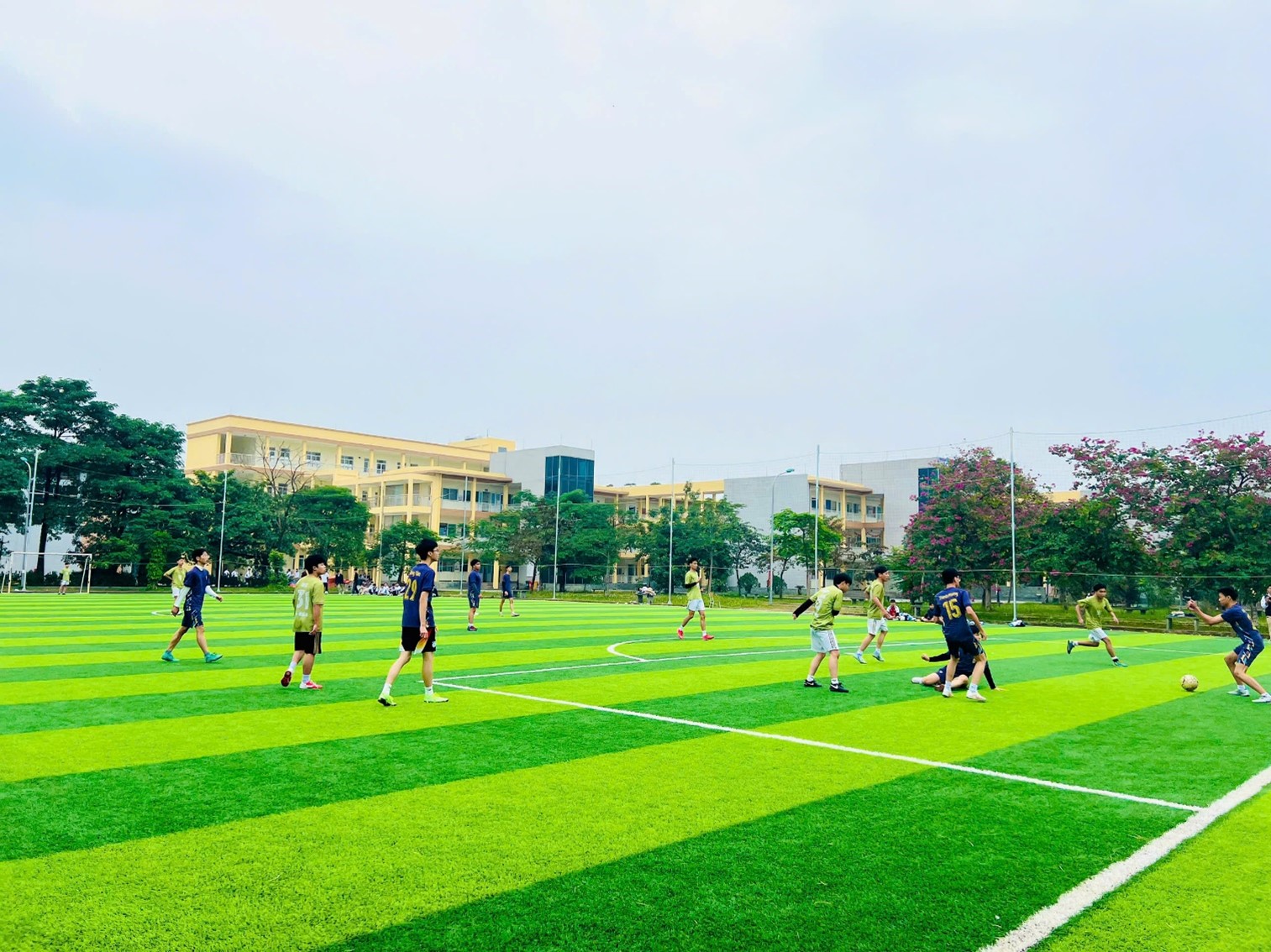 Tạp ch&iacute; gi&aacute;o dục