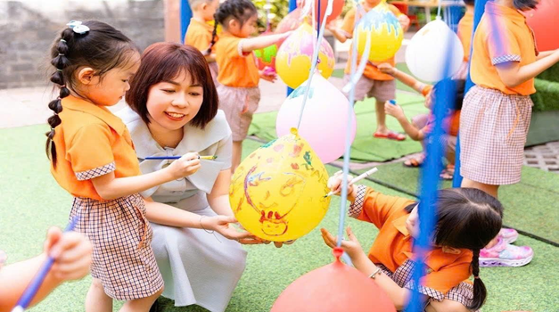 Tạp ch&iacute; gi&aacute;o dục