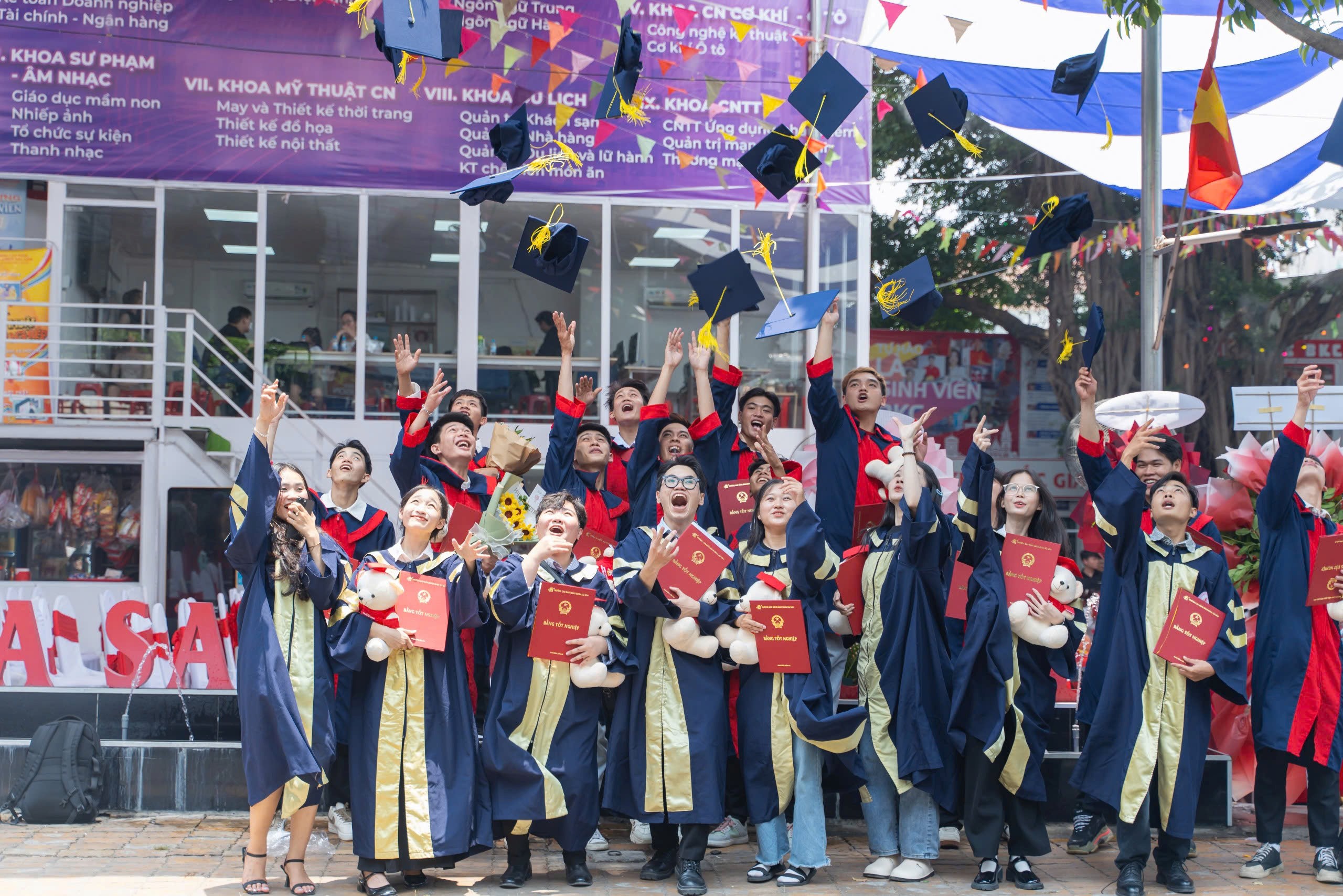 Tạp chí giáo dục