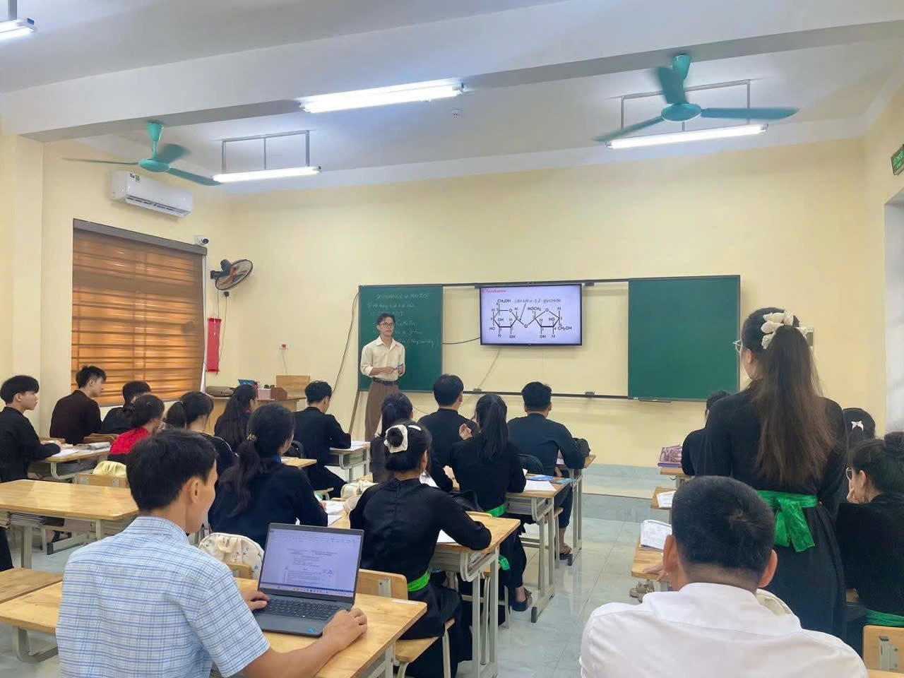 Tạp chí giáo dục