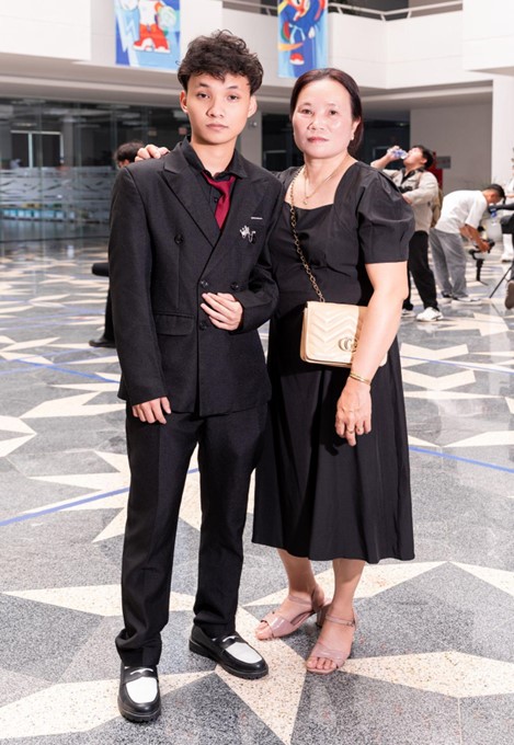 Tạp ch&iacute; gi&aacute;o dục