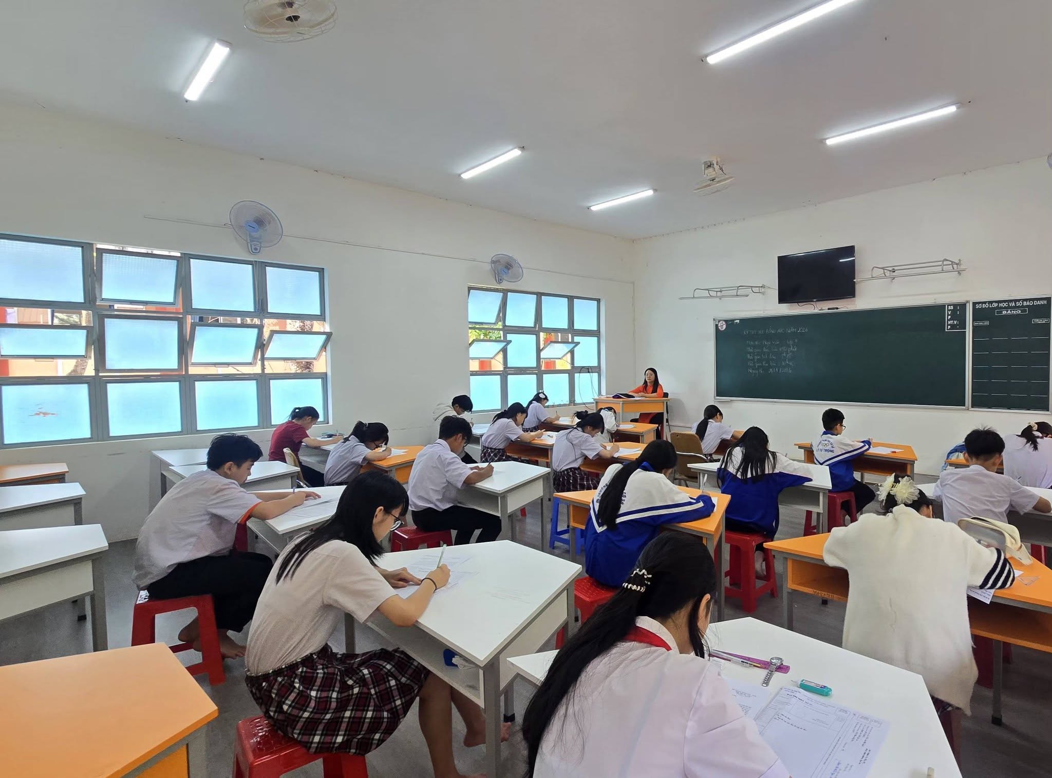 Tạp chí giáo dục