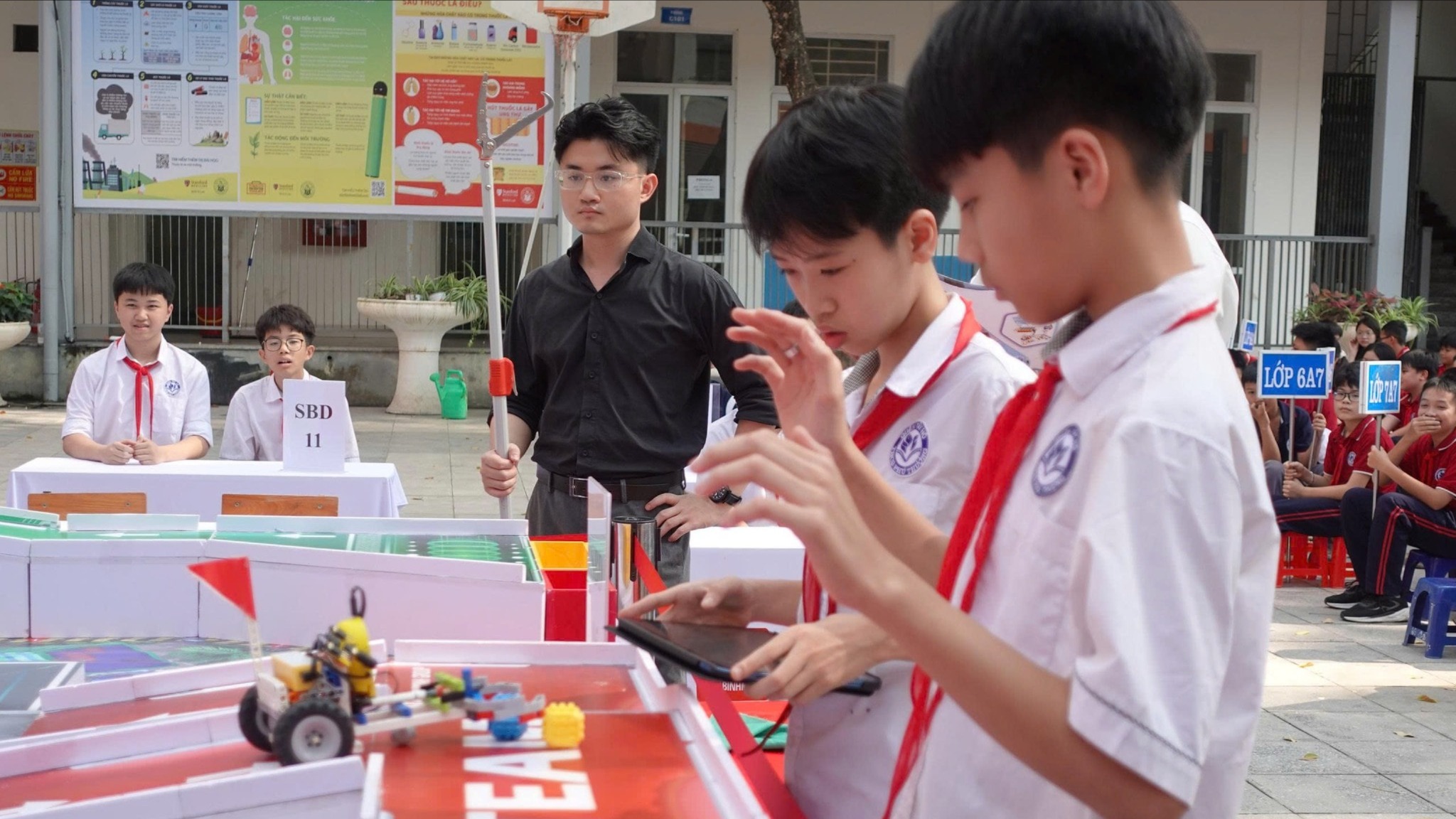 Thực tiễn Chuyển đổi số trong các trường học: Từ hiện đại hóa quản lý đến đổi mới phương pháp dạy học