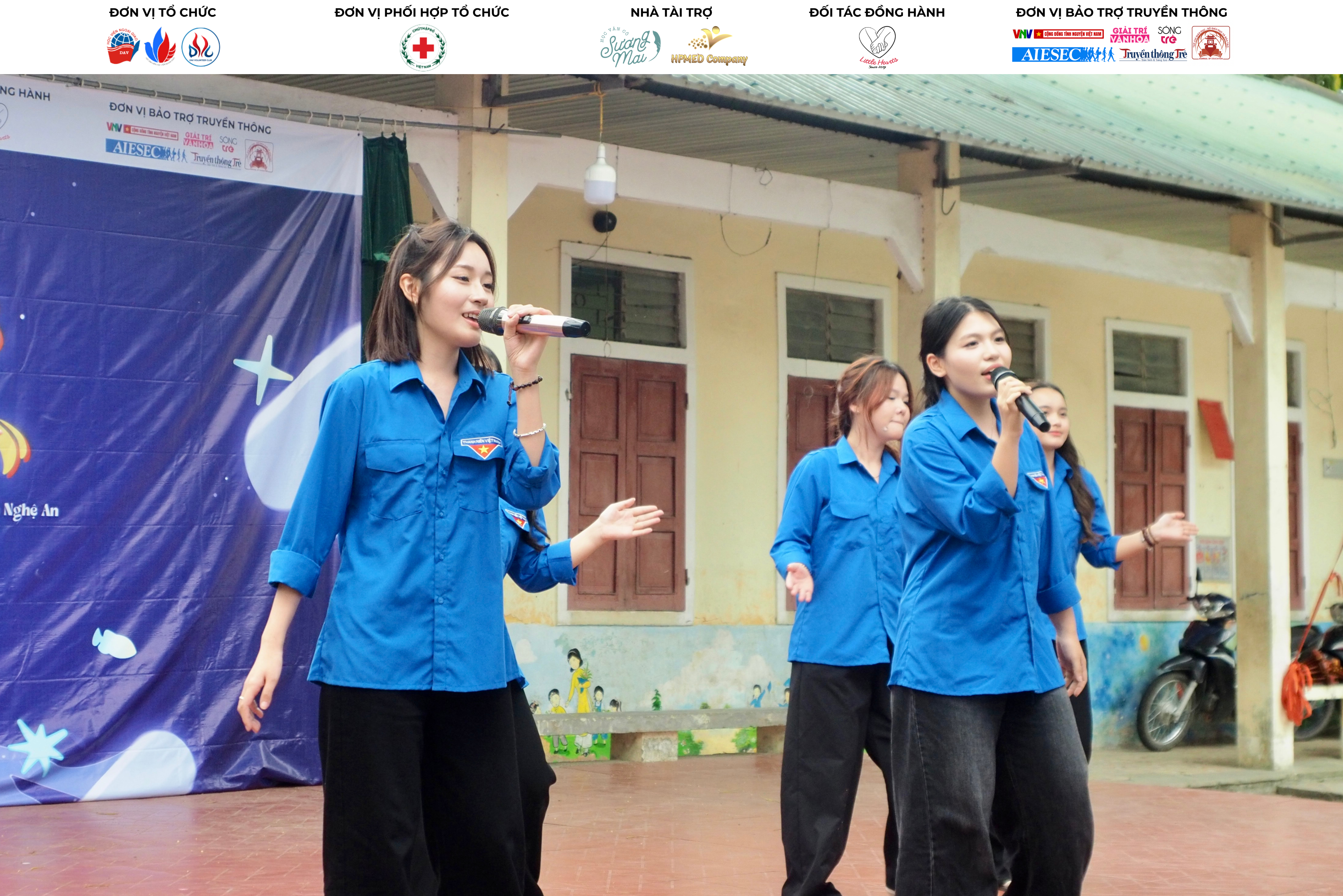 Tạp ch&iacute; gi&aacute;o dục