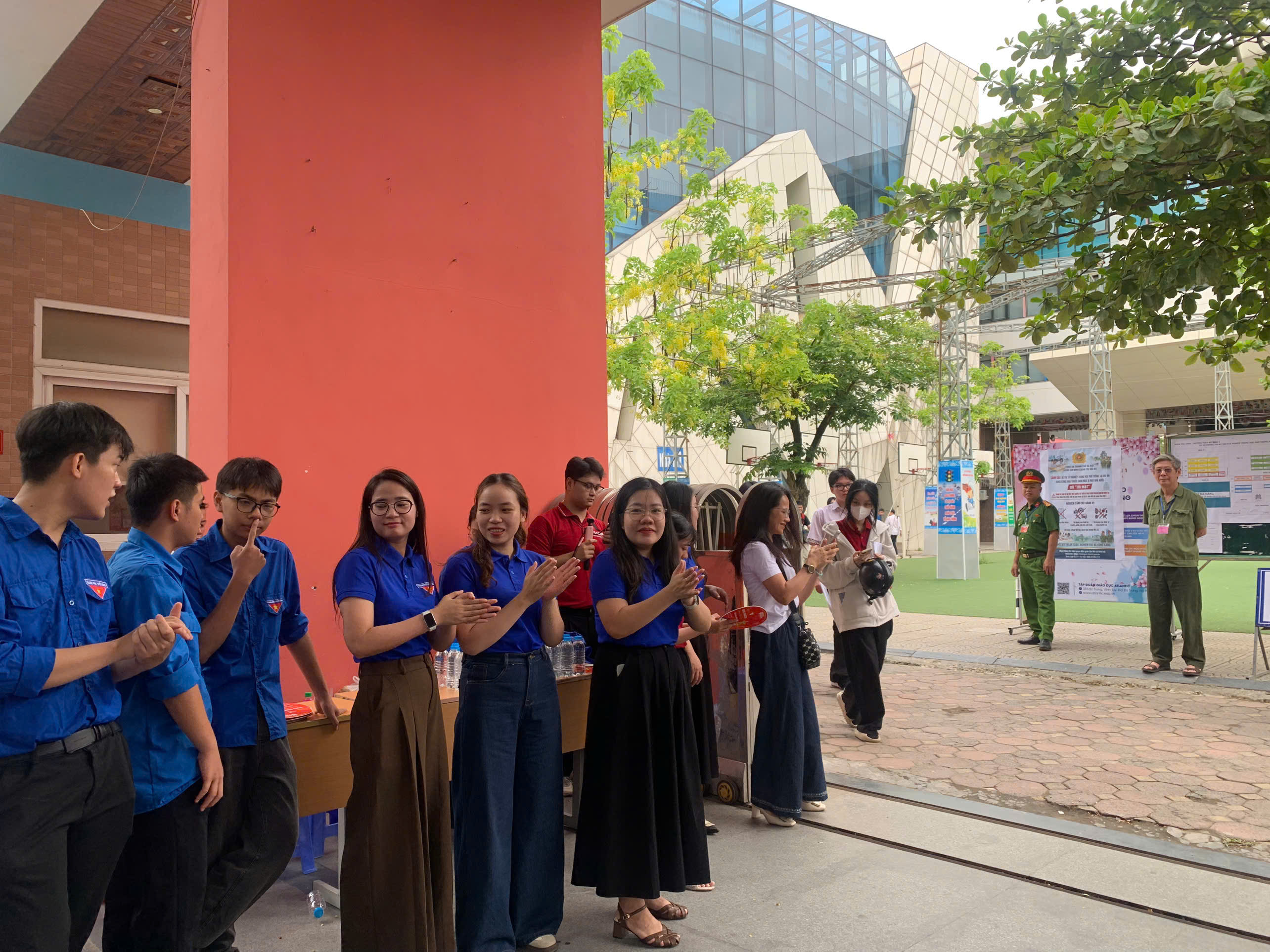 Tạp chí giáo dục