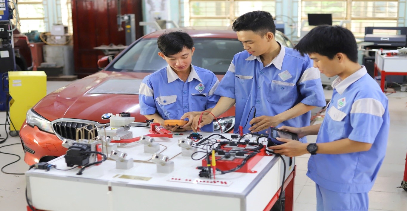 Tạp chí giáo dục