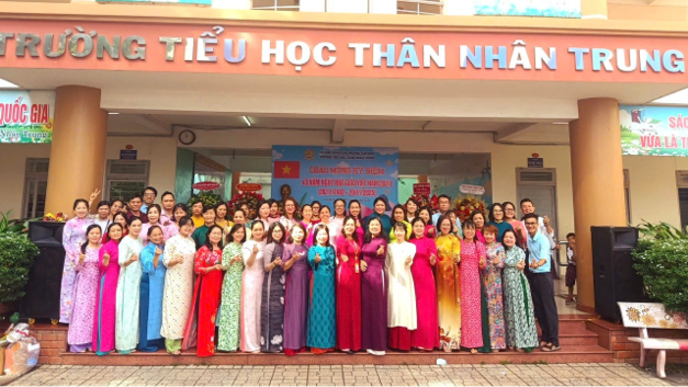 Đẩy mạnh số hóa hoạt động dạy học tại Trường Tiểu học Thân Nhân Trung