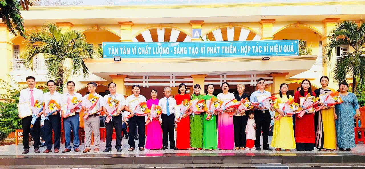 Tạp chí giáo dục