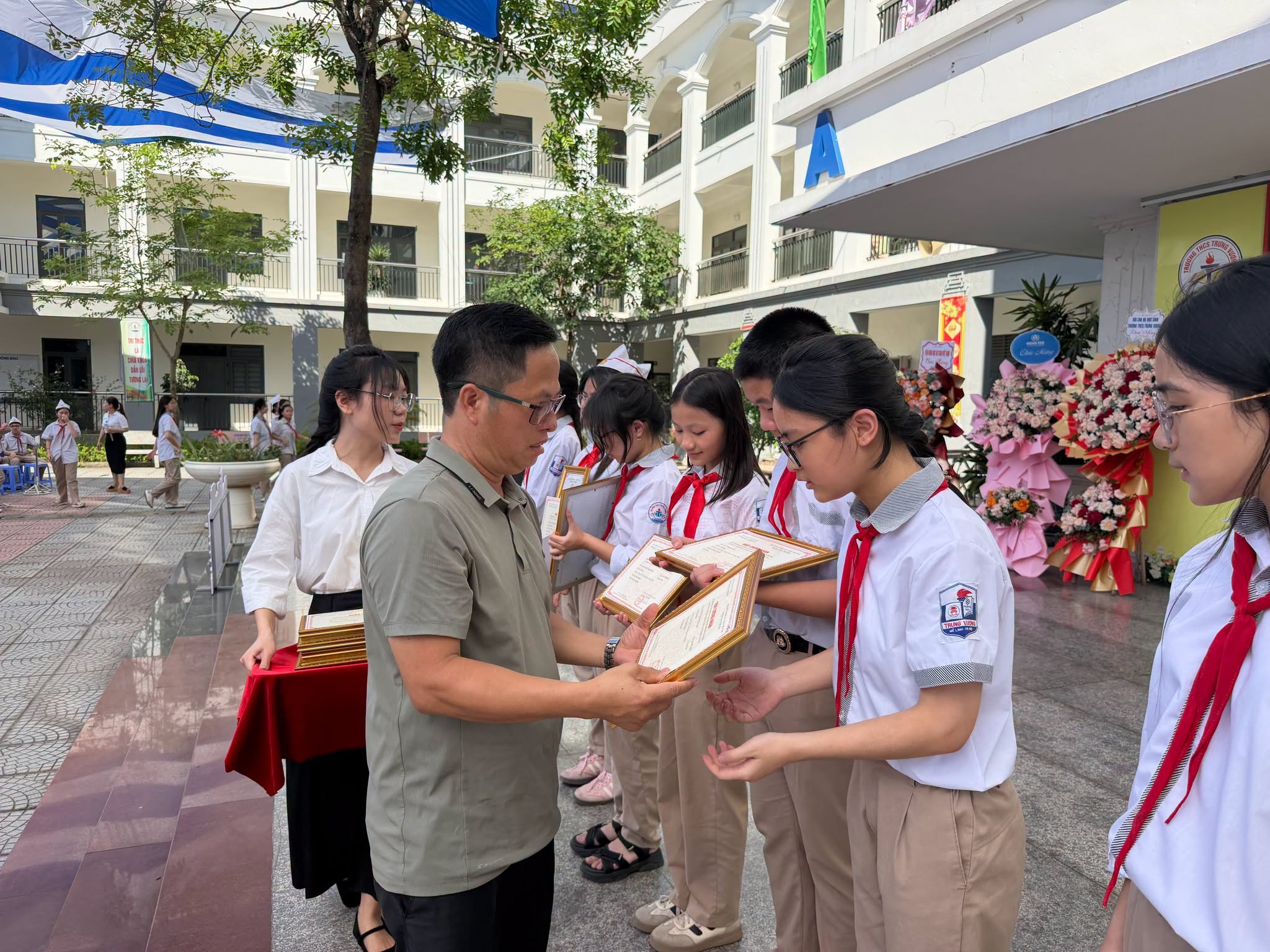Tạp chí giáo dục