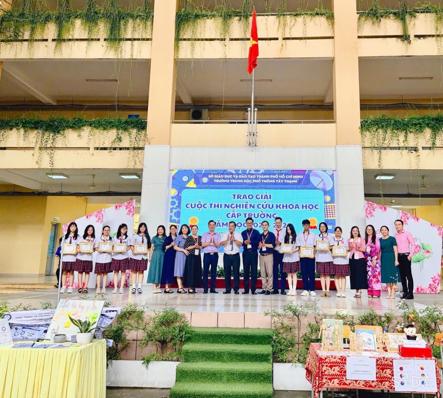 Tạp chí giáo dục