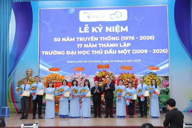 Tạp chí giáo dục