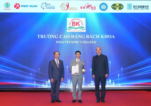 Tạp chí giáo dục