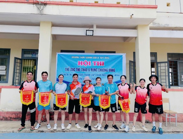 Tạp chí giáo dục