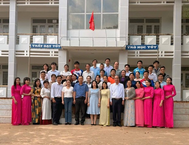 Tạp chí giáo dục